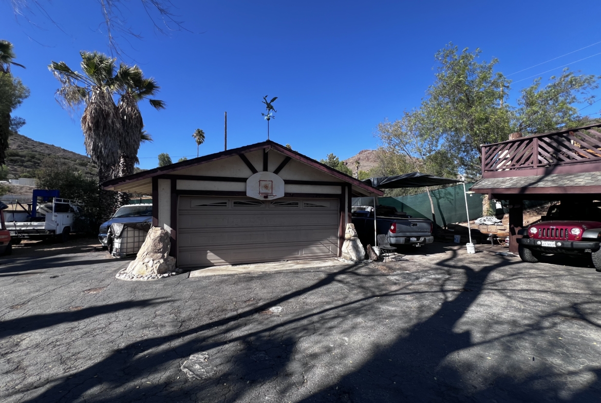 SCV Commercial Real Estate
