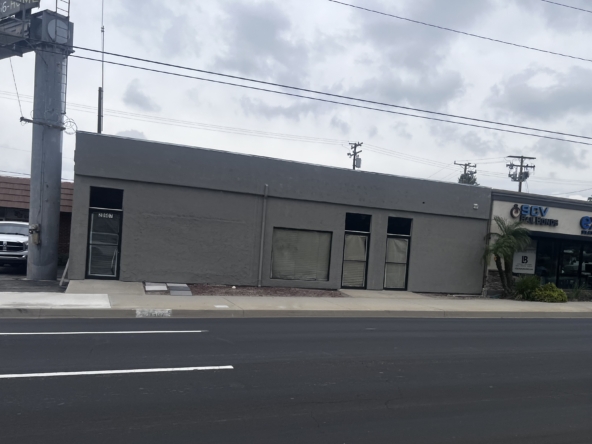 2026 03 31 14.59.47 592x444 - Stand Alone Retail with Street Frontage for Lease